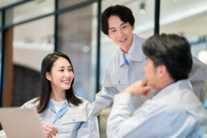 簡易課税制度の判断基準 税理士会会員相談室委員が解説　25年 簡易課税制度の判断基準 税理士会会員相談室委員が解説 25年