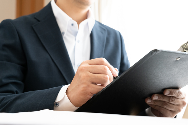 税務調査で現金取引は疑われやすい？チェックされる項目と適切な対処法